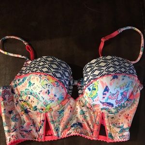 Victoria’s Secret bra